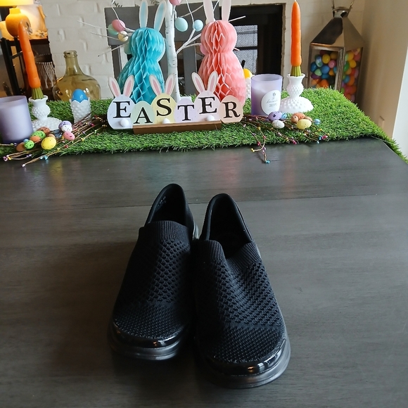 Bzees Womans Nwot Size 7.5 - Picture 2 of 6